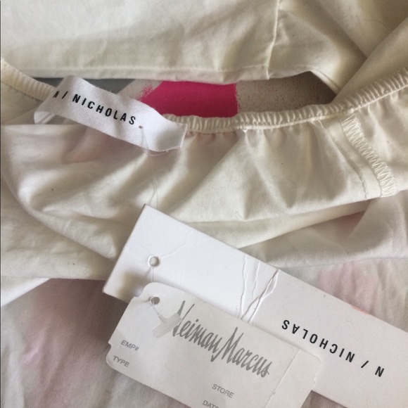 Cute blouse - Picture 9 of 10